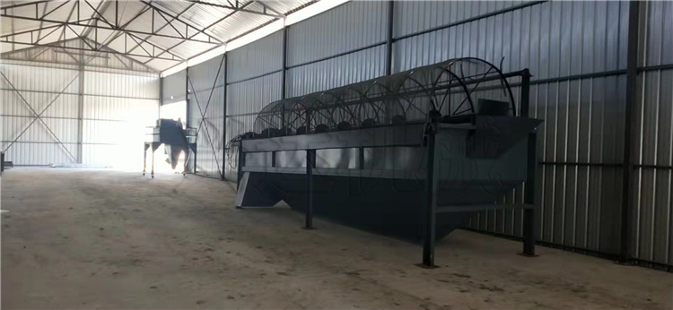 吉林年產(chǎn)10萬(wàn)噸粉狀生產(chǎn)線 安裝現(xiàn)場(chǎng)